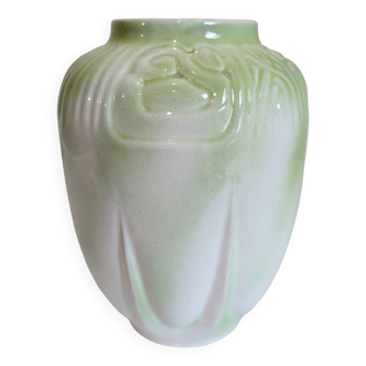 Vase en barbotine Art Nouveau
