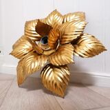 Golden flower ceiling