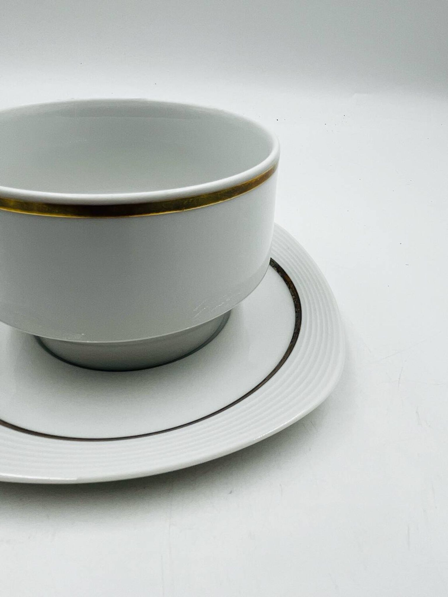 Saucière Arzberg fil d’or