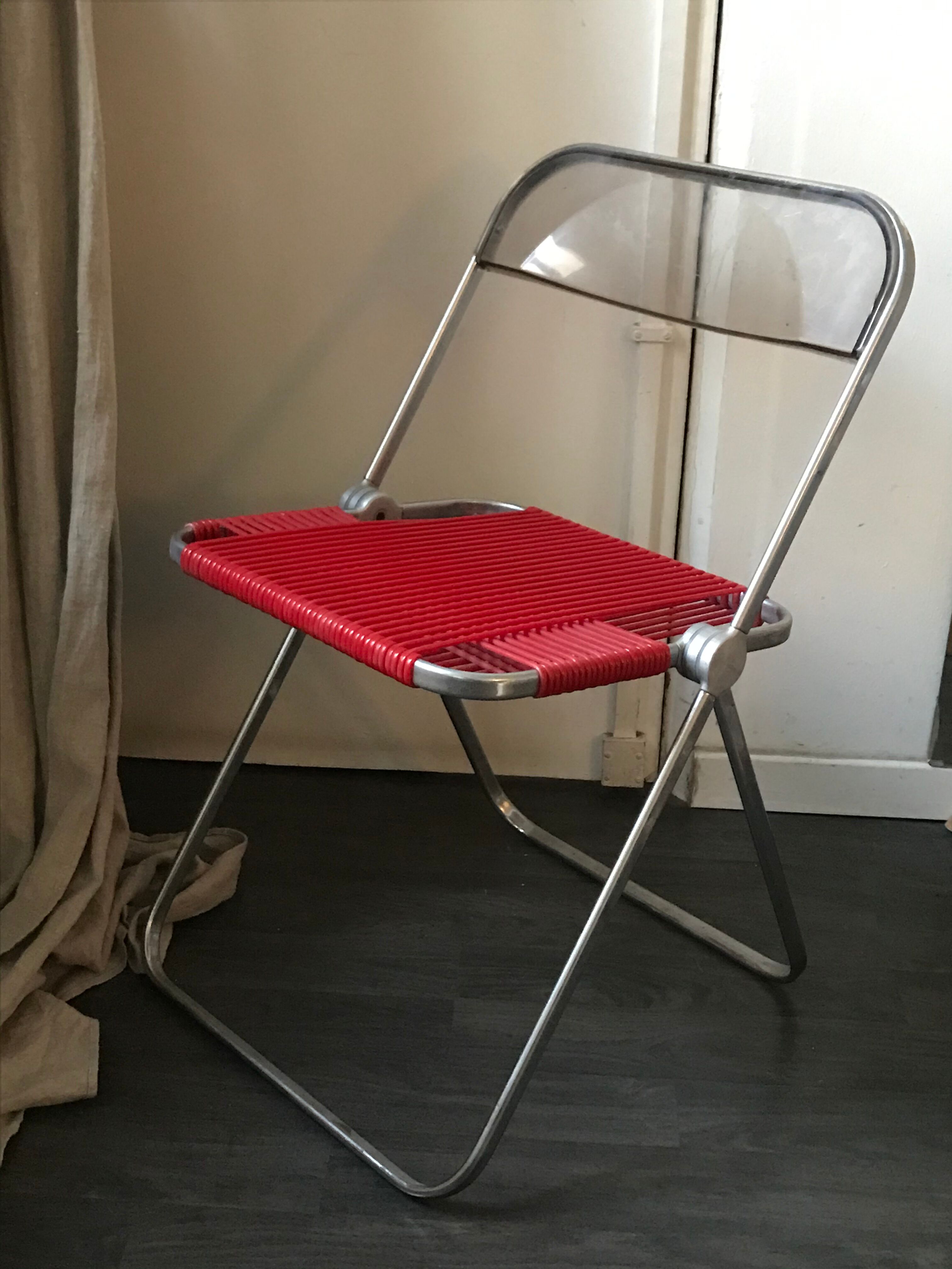 Chaise Plia par Giancarlo Piretti scoubidou