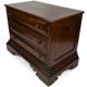 Petite commode. Petite commode d'époque.