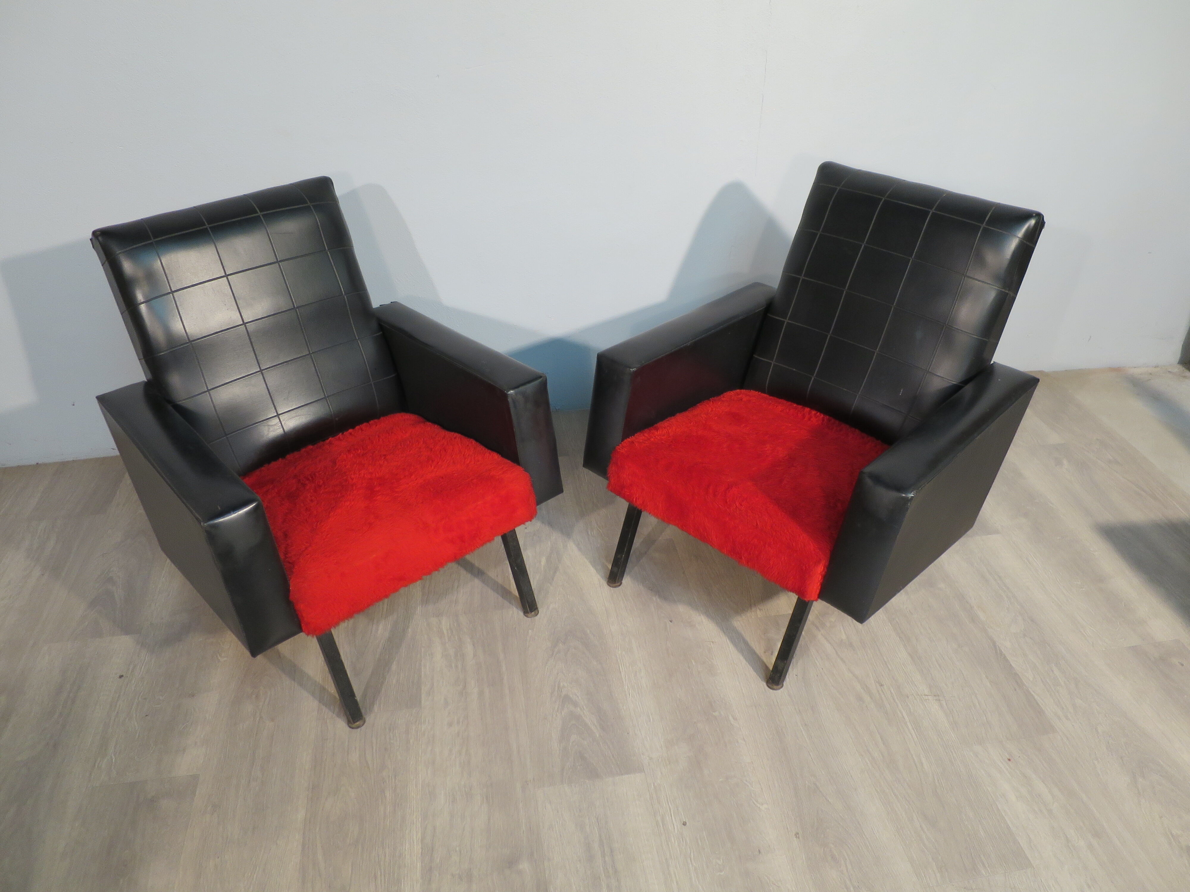 Pair of vintage armchairs in skai and "moumoutte"