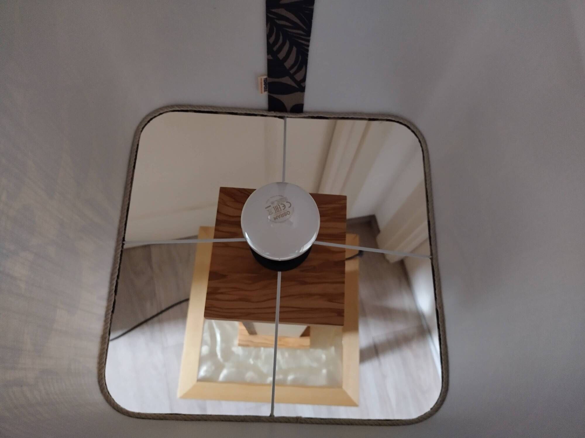 Contemporary lamp