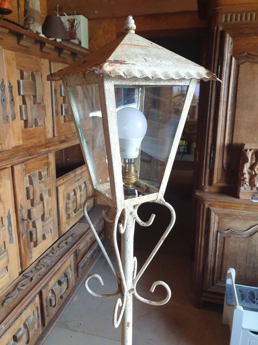 Metal garden lamp with cracked white paint - 1960s