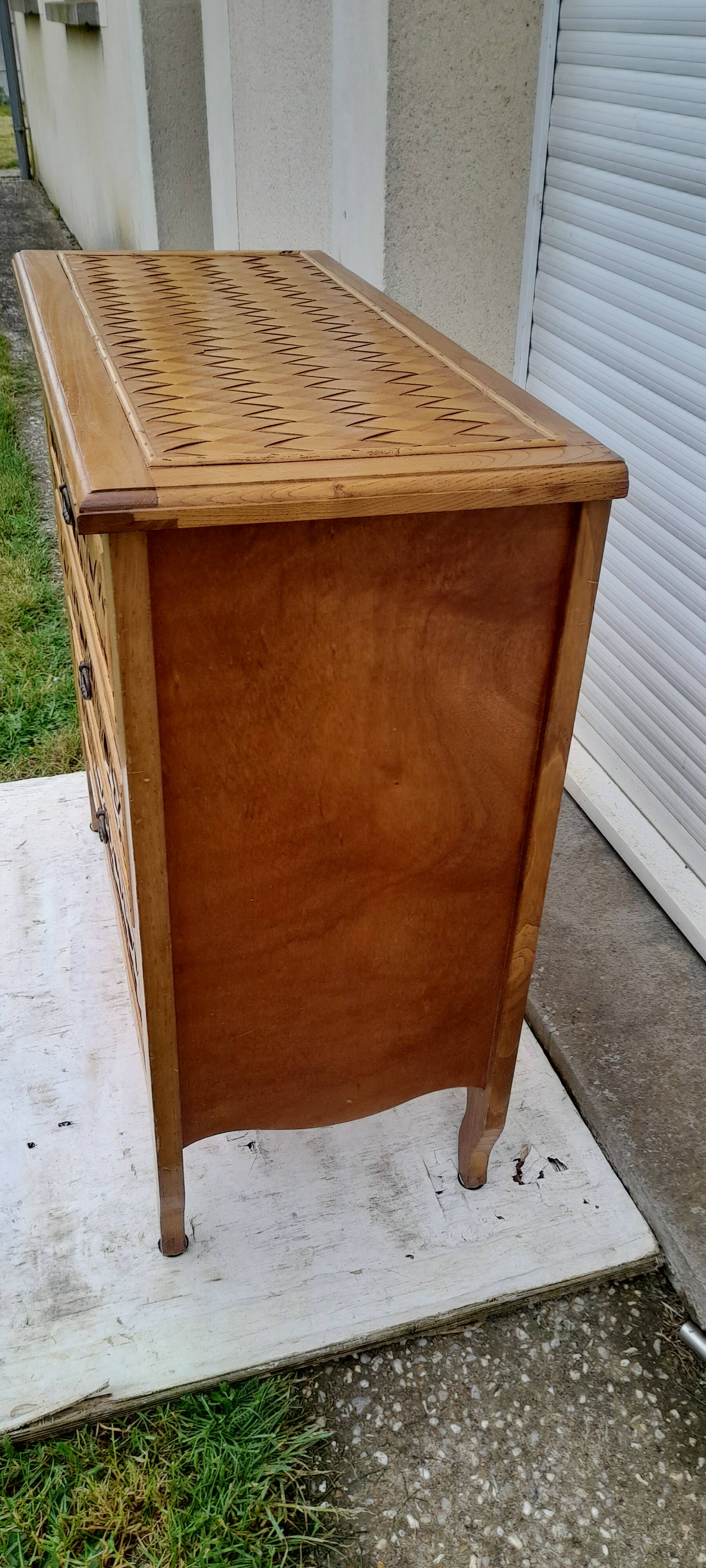 Commode 3 tiroirs avec dessus et façade en bambou L 83 cm