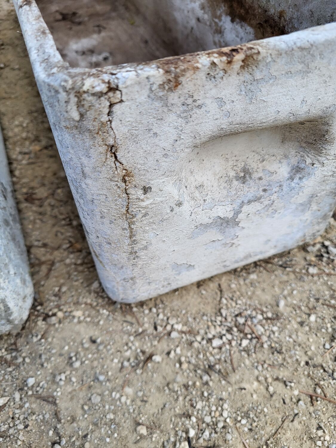 Eternit planters by Willy Guhl