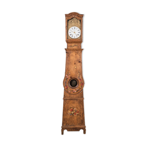 Horloge à boîtier haut