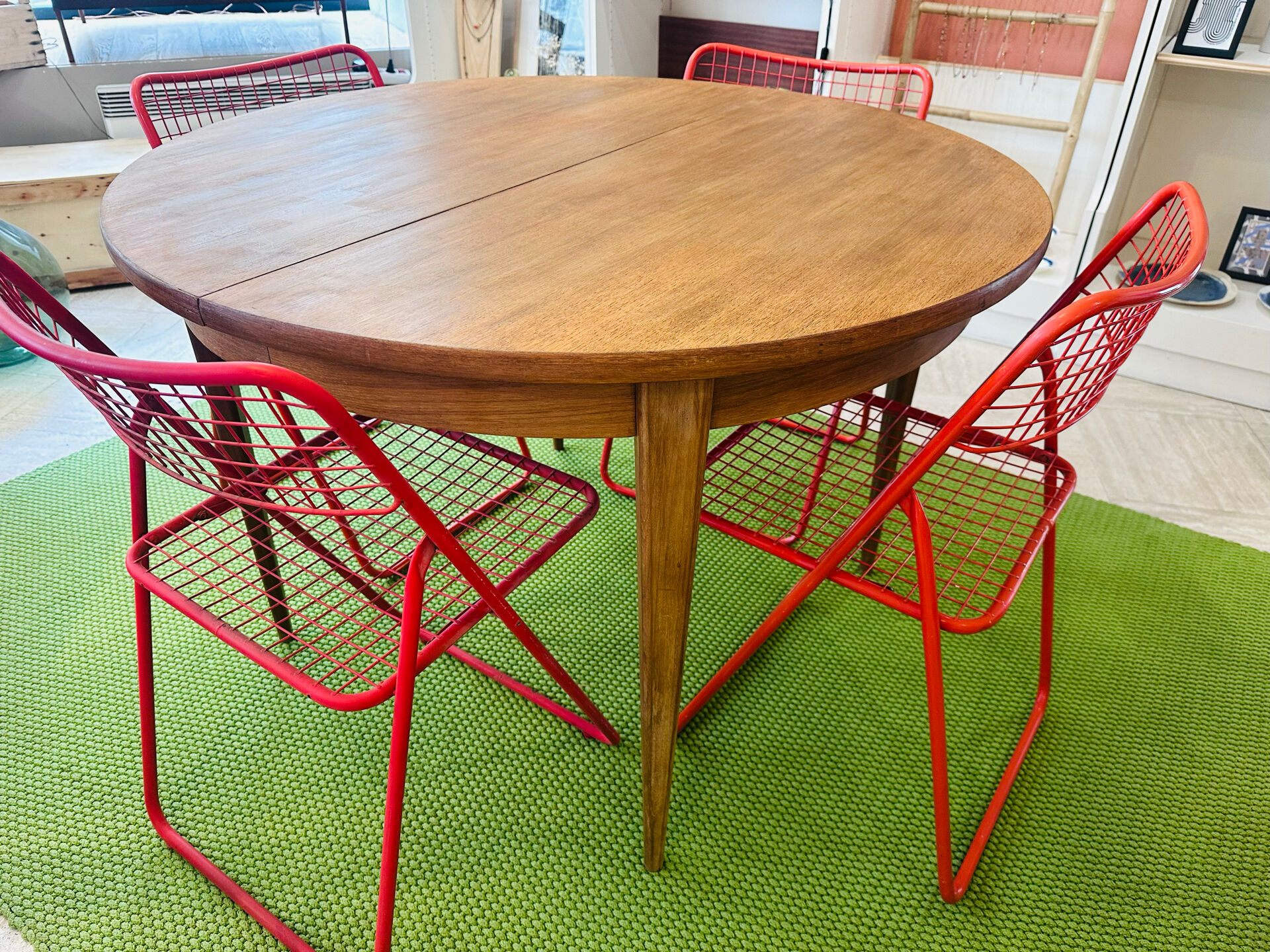 Table ronde extensible vintage scandinave