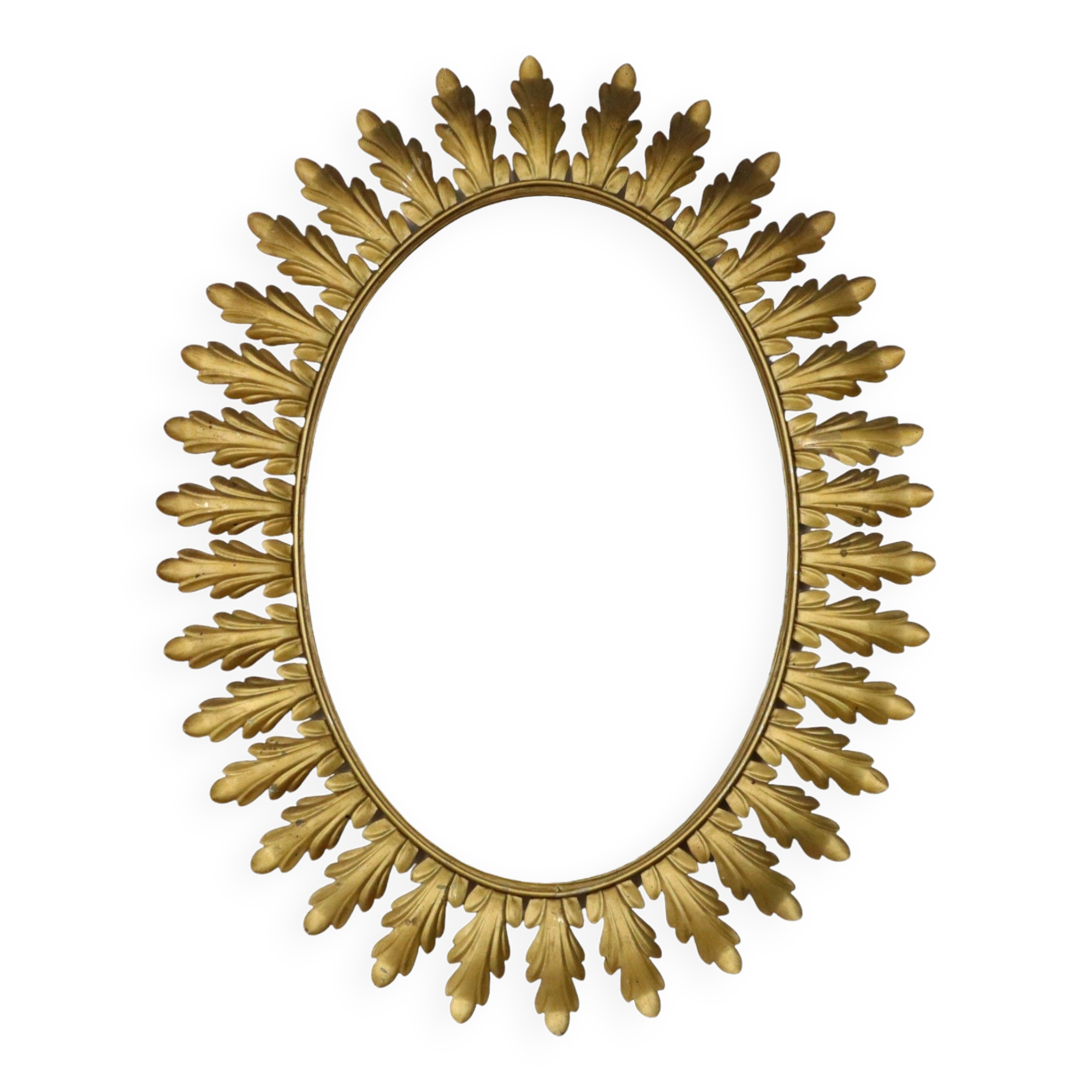 Deknudt sun mirror sunburst mirror oval gold-colored metal 70x56cm