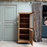 Renovated Parisian showcase