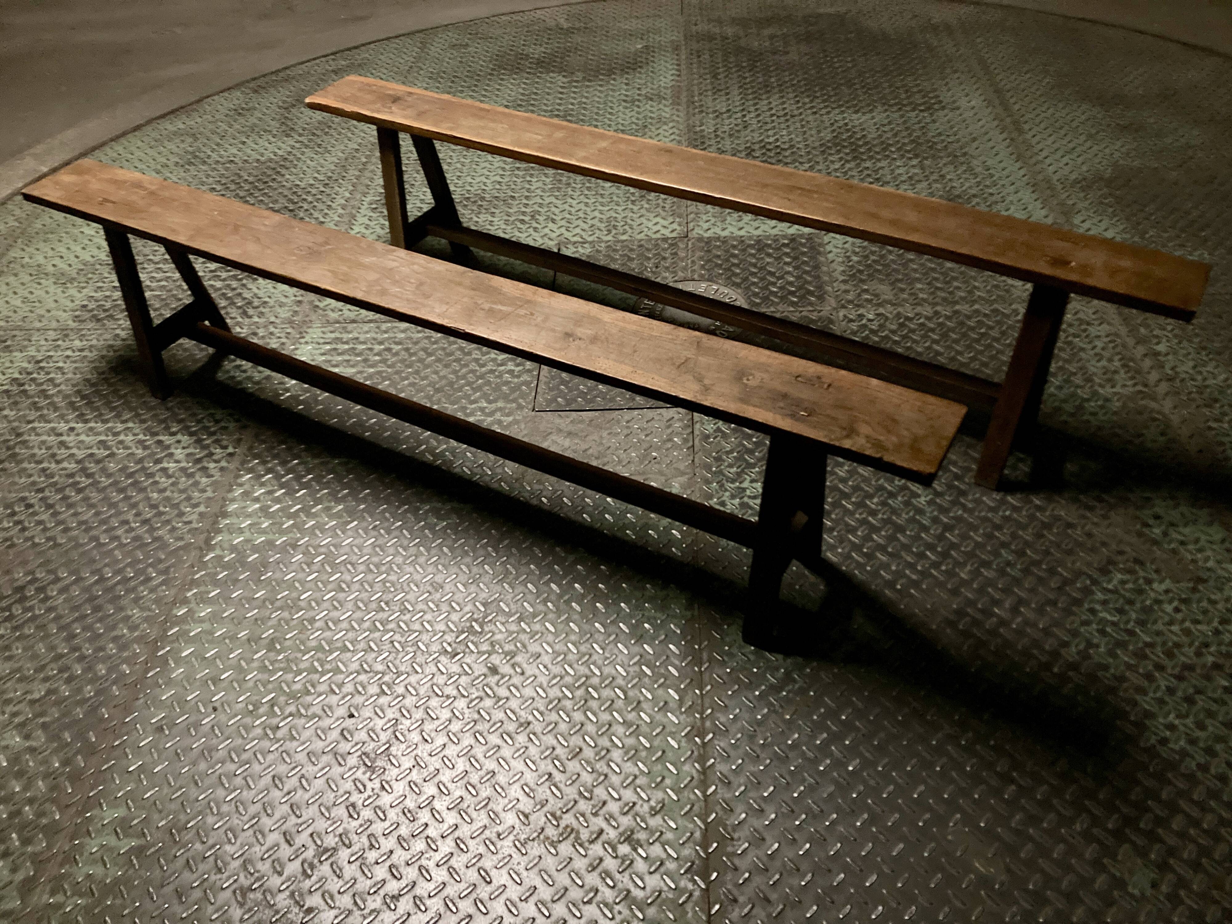 Paire de bancs de monastère Longueur 2m