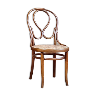 Tuna Chair Omega No.20 at the end of the 19th century