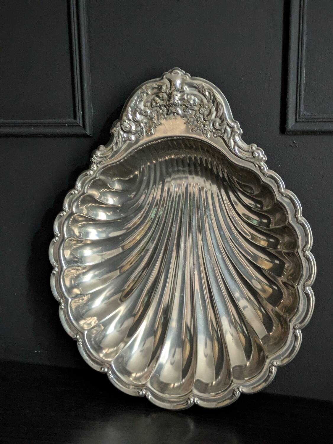 Vintage dish