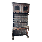 18th-century Béarnese dresser