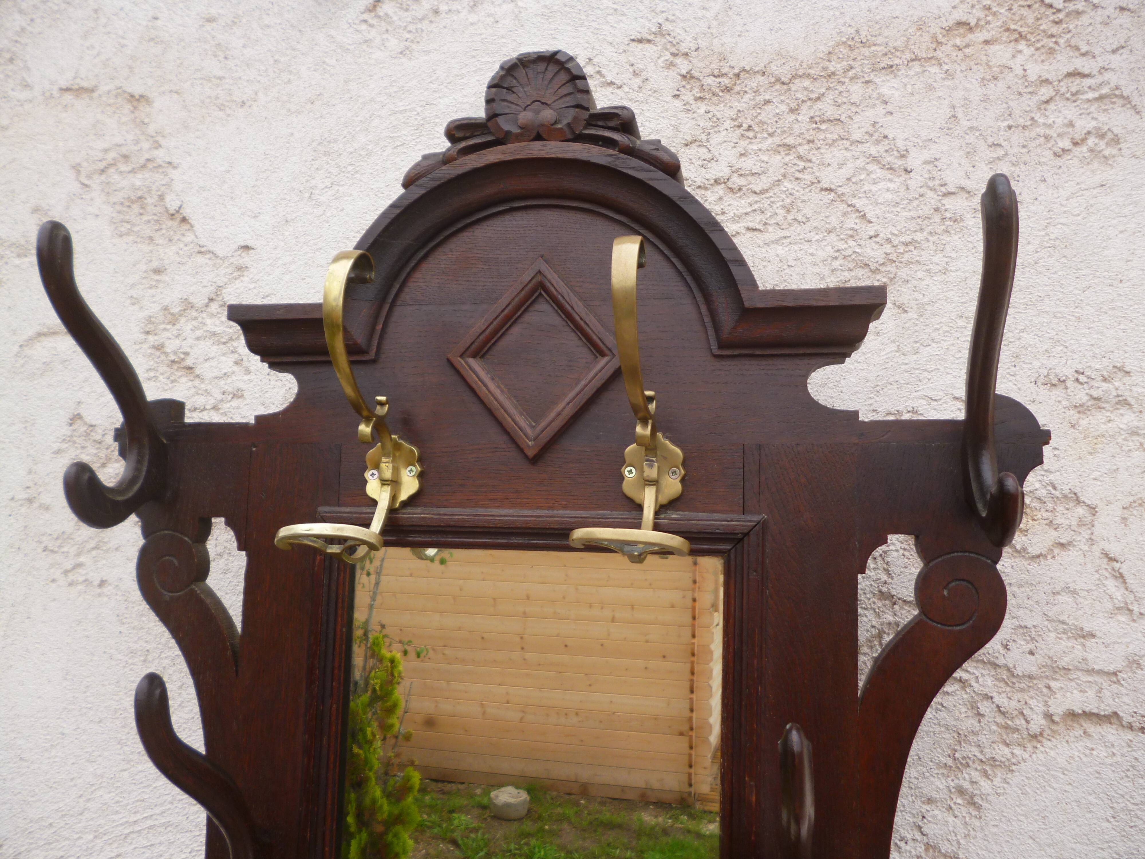 Oak cloakroom coat rack