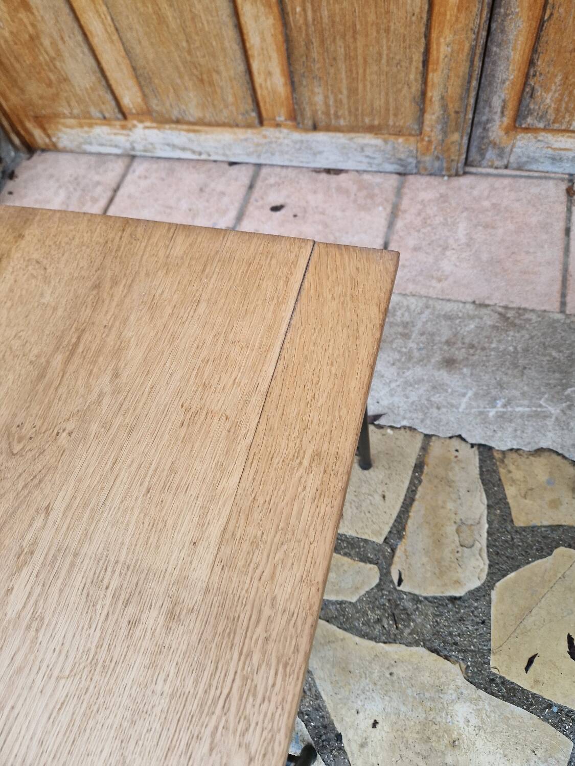 2 vintage bedside tables