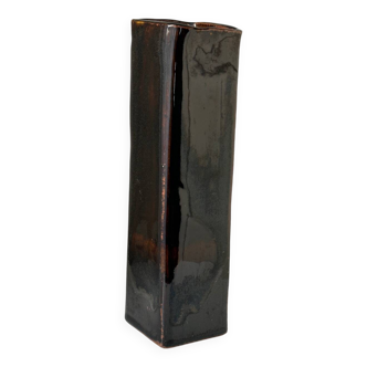 Ceramic vase