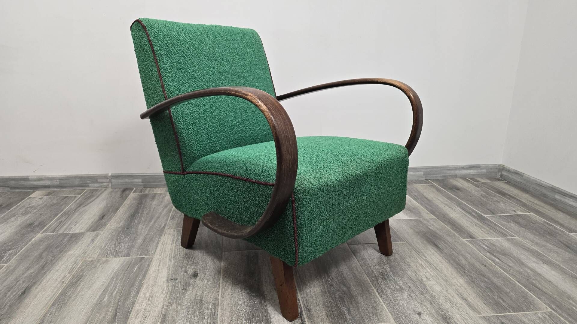 Art Deco Lounge Chair from Jindrich Halabala
