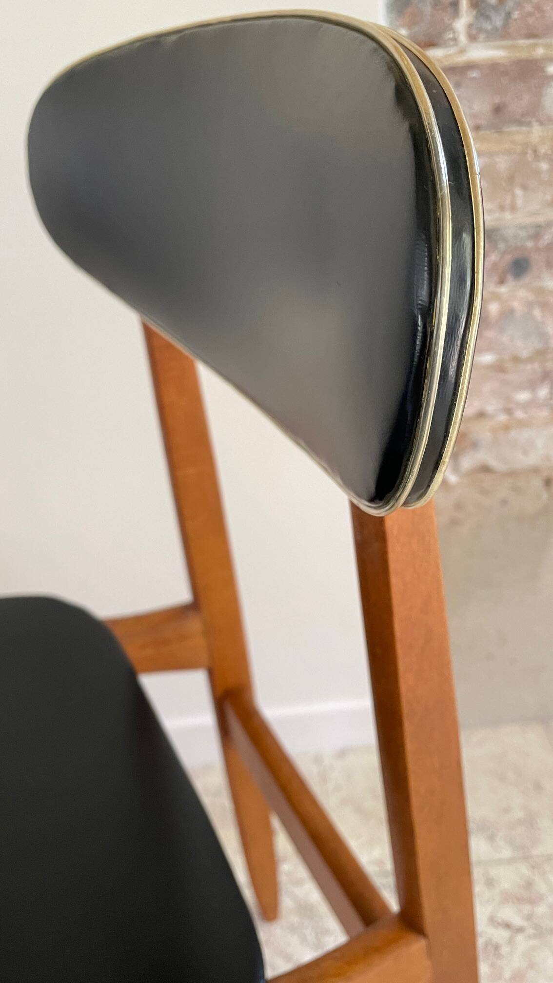 Chic vintage pair of Scandinavian chairs