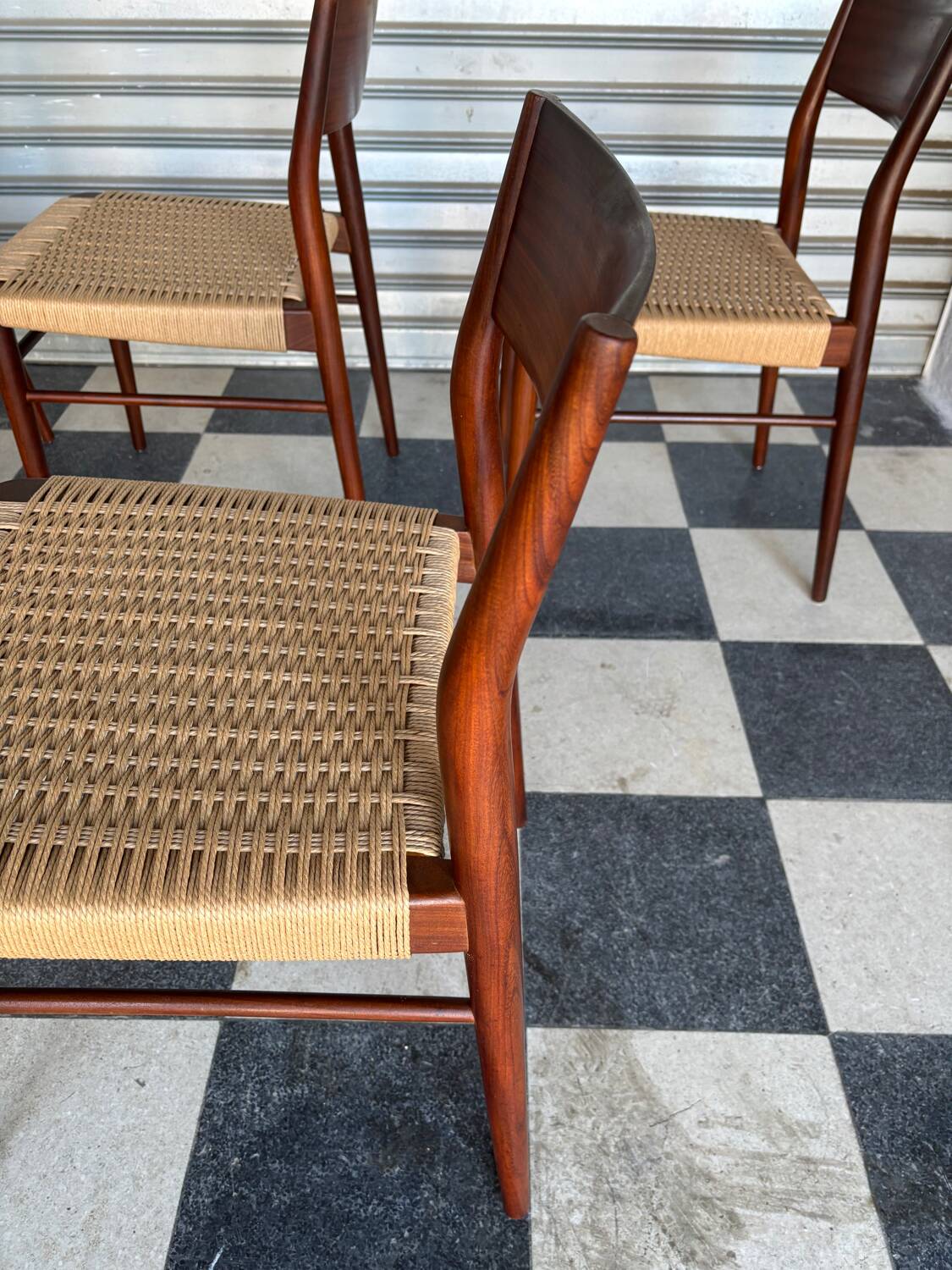 Set of 5 chairs from the 1950s designed by Georg Leowald.