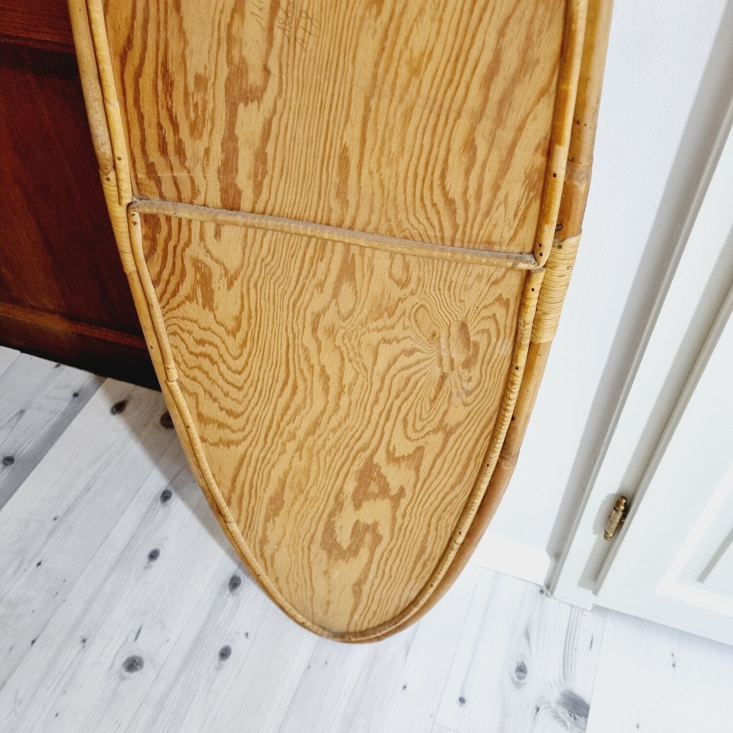 Oval rattan mirror 1960