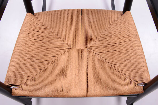 Rocking chair design par Hans.J.Wegner modèle ch45