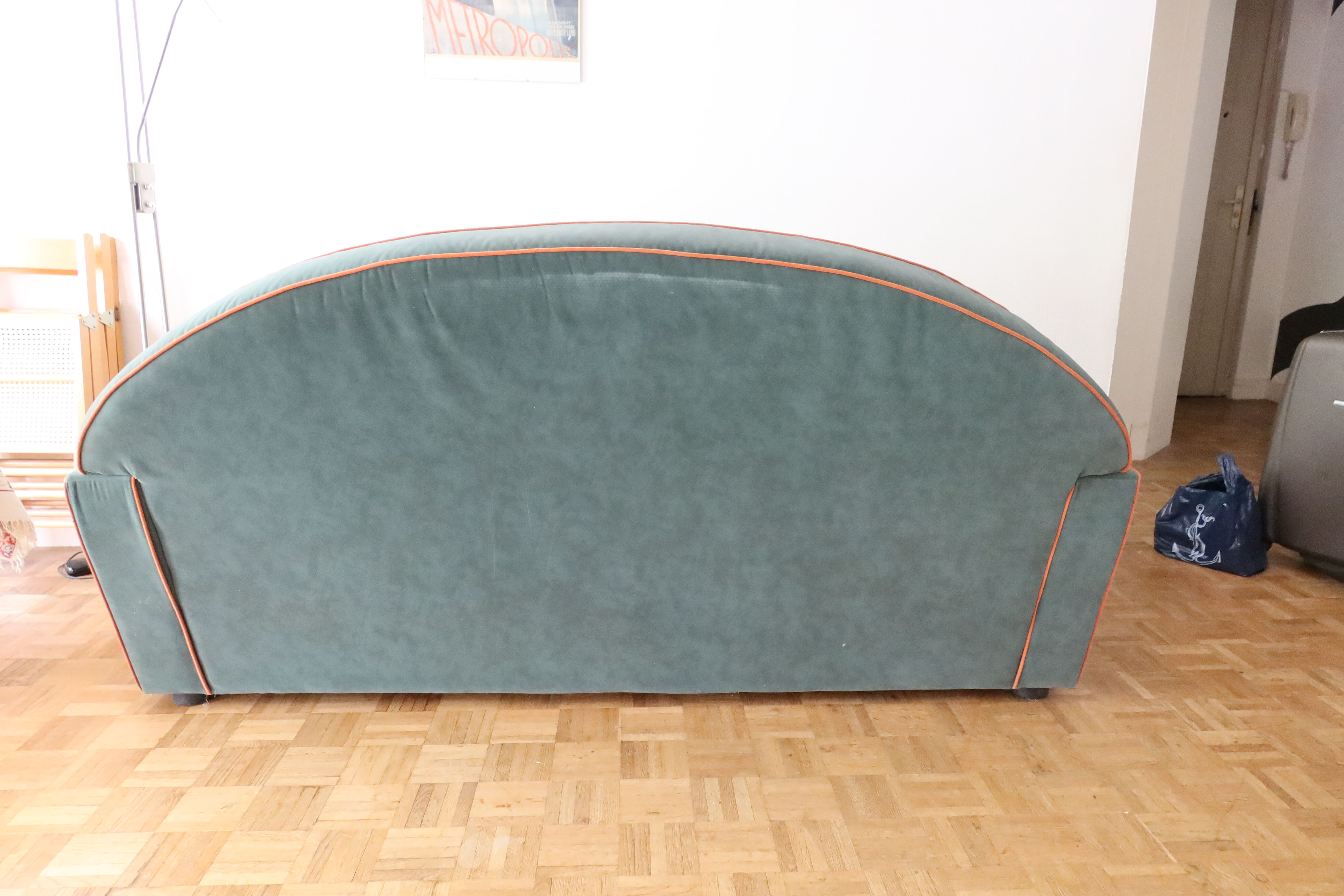 Velvet club sofa - 4 seats - damaged