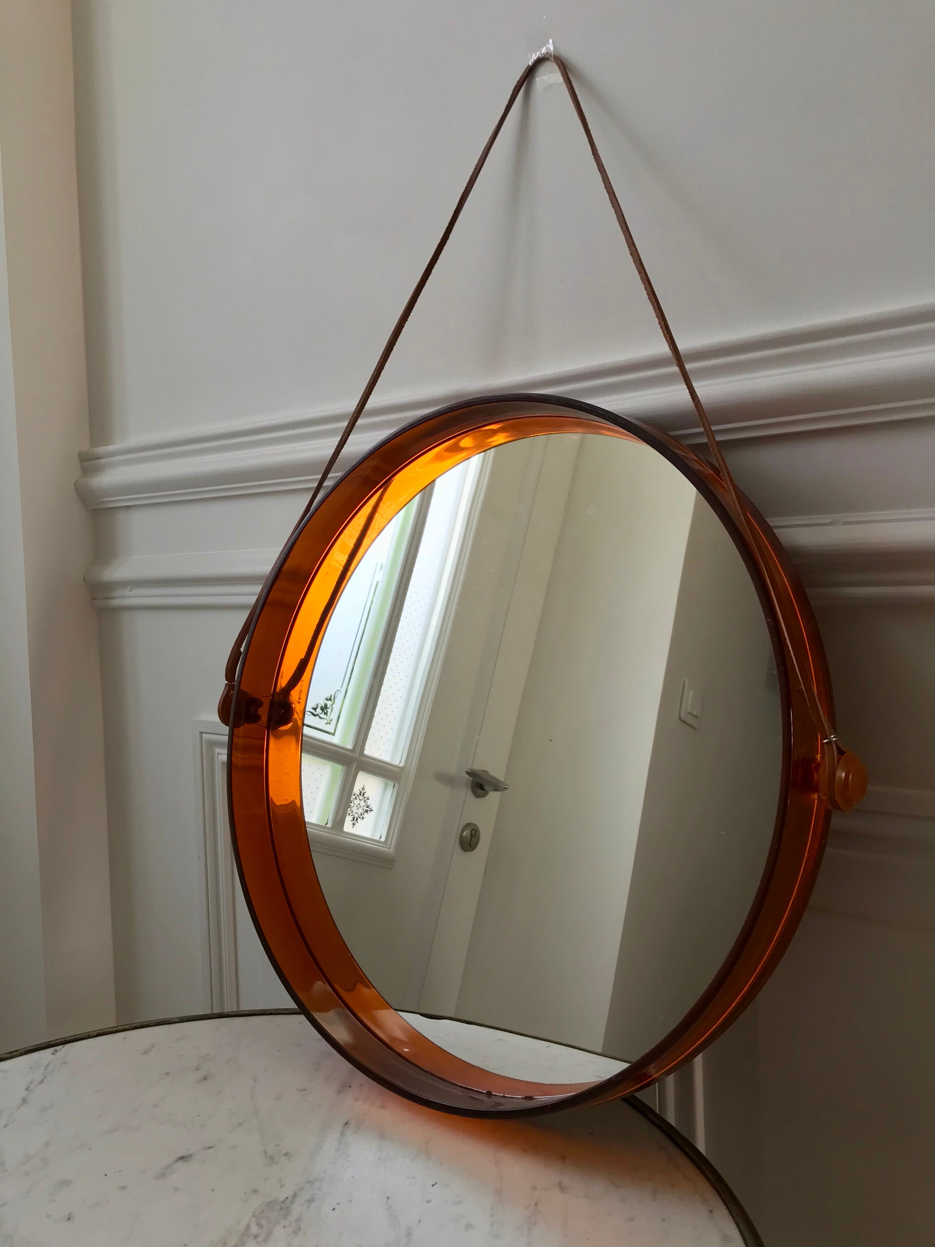 mirror cap brown orange design plexi and leather strap Made in France 1974