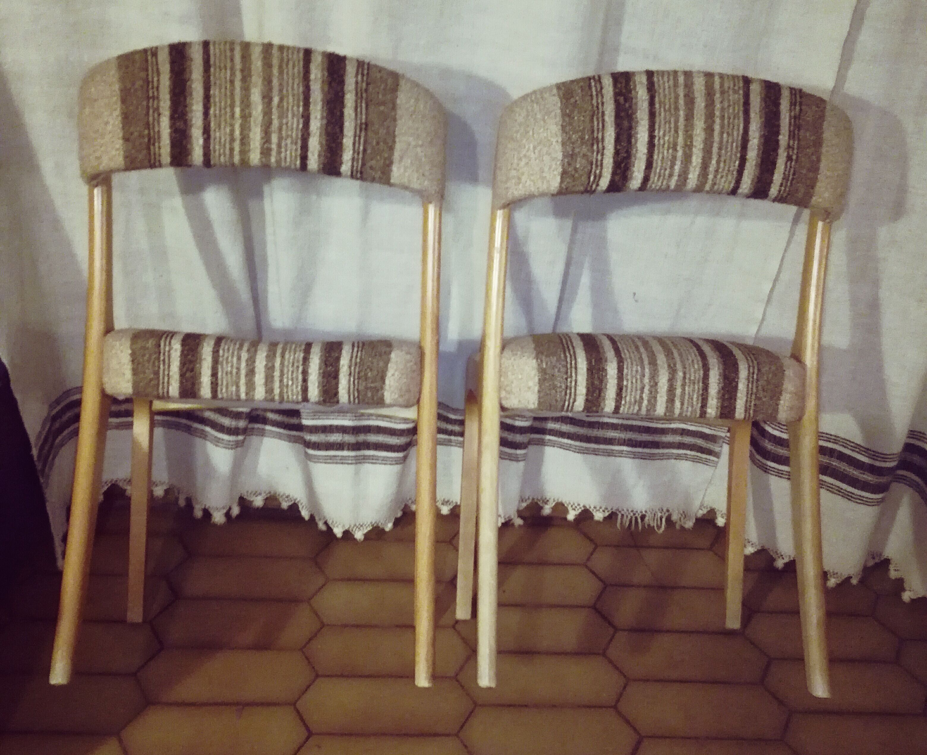 Quatre chaises Baumann 1970