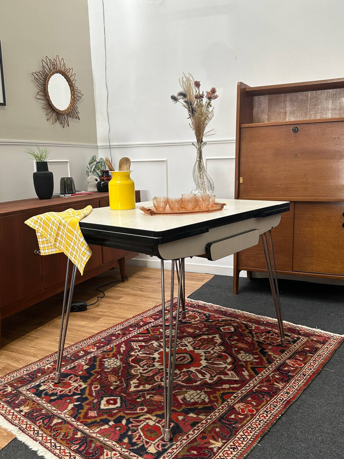 Formica table with eiffel legs and extension