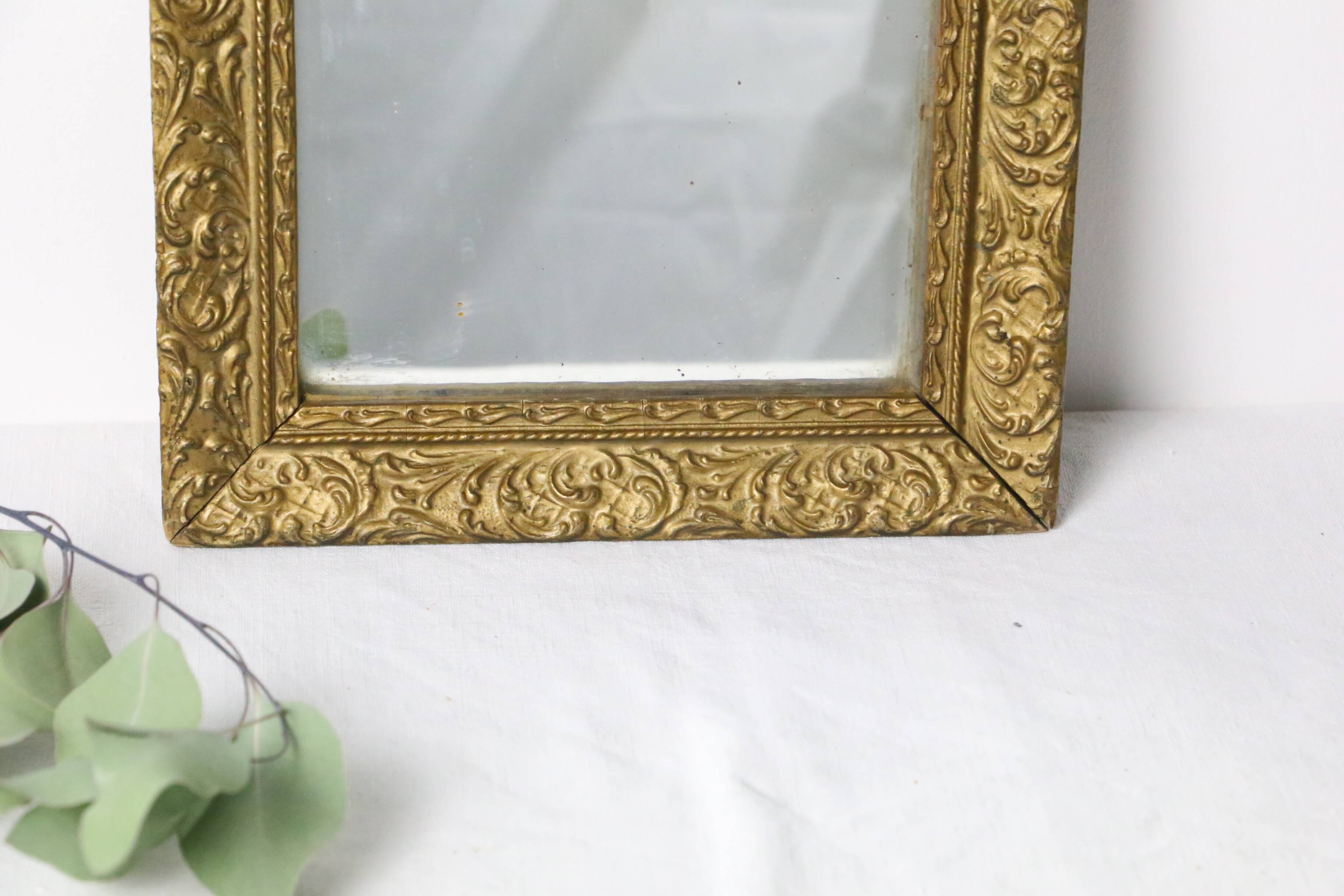 Gilded wooden mirror, 19th century