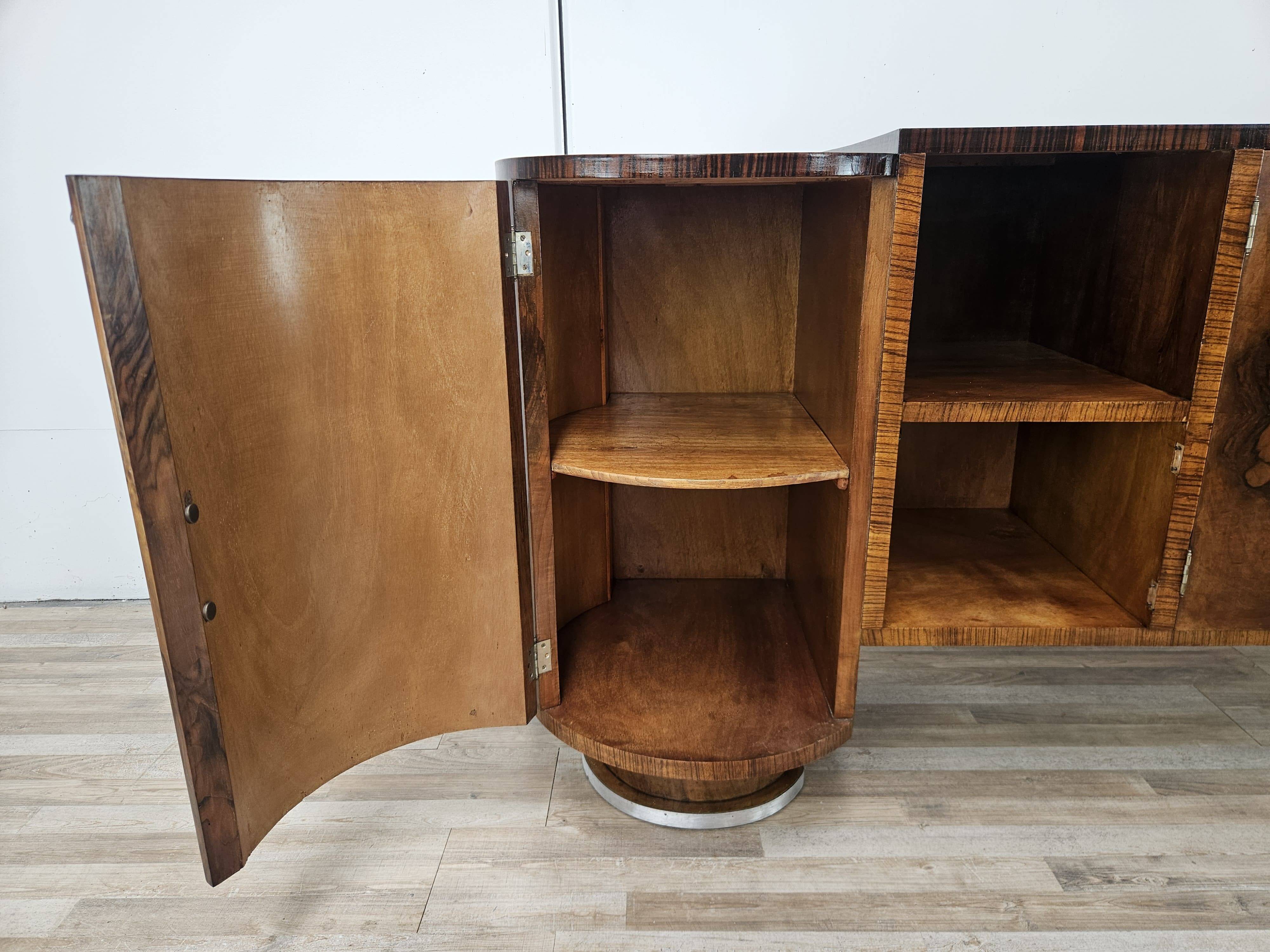 Art Deco sideboard in root walnut and fog with an aluminium base, 1940.