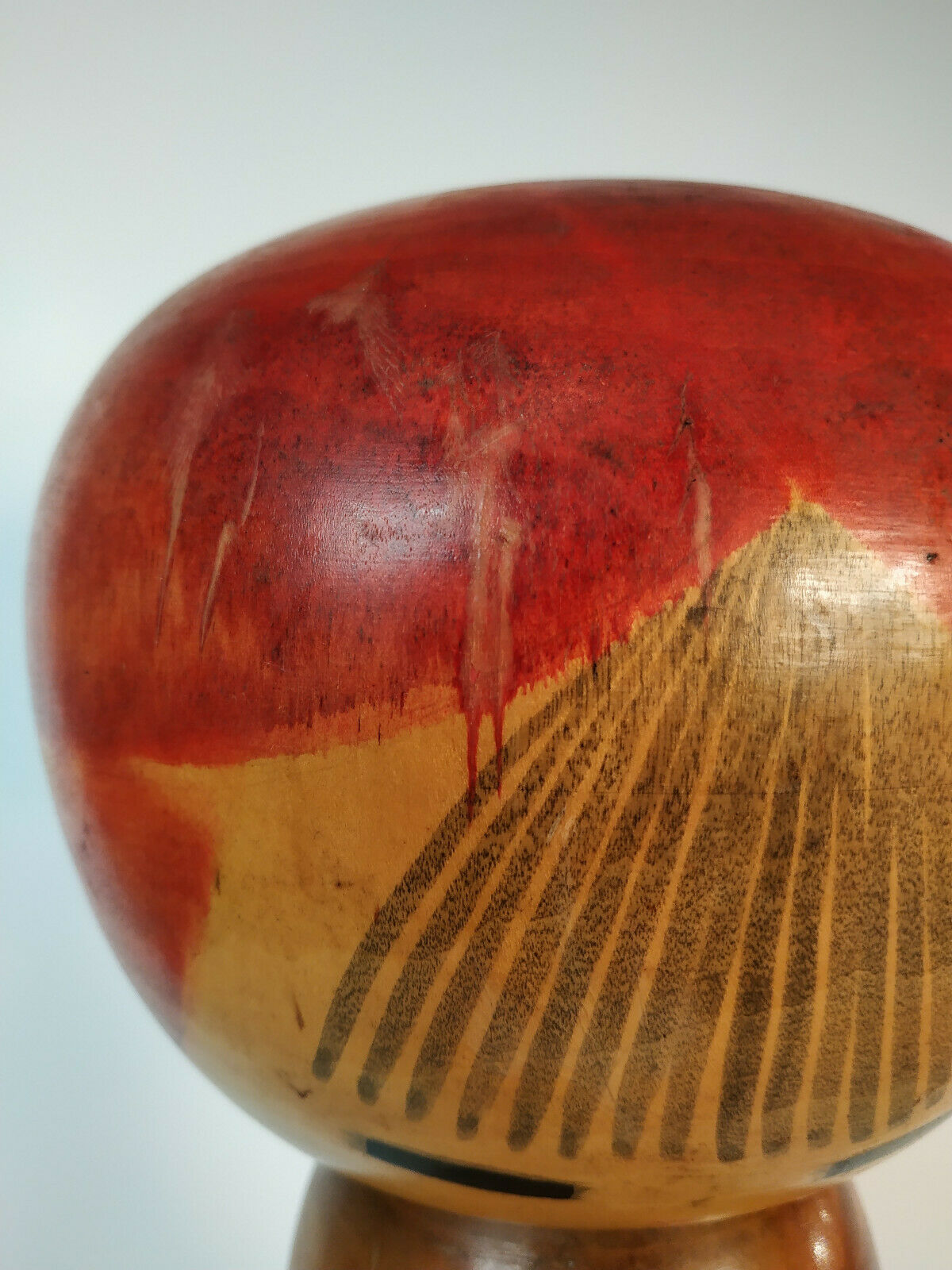 Grande Kokeshi - Winter camelia - master Watanabee Masao - 1917-2007