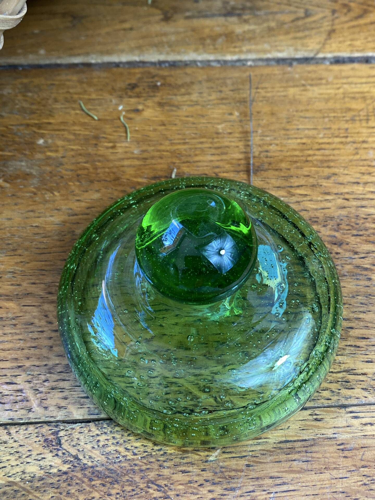 Bubble glass bonbonnière, blown, Biot