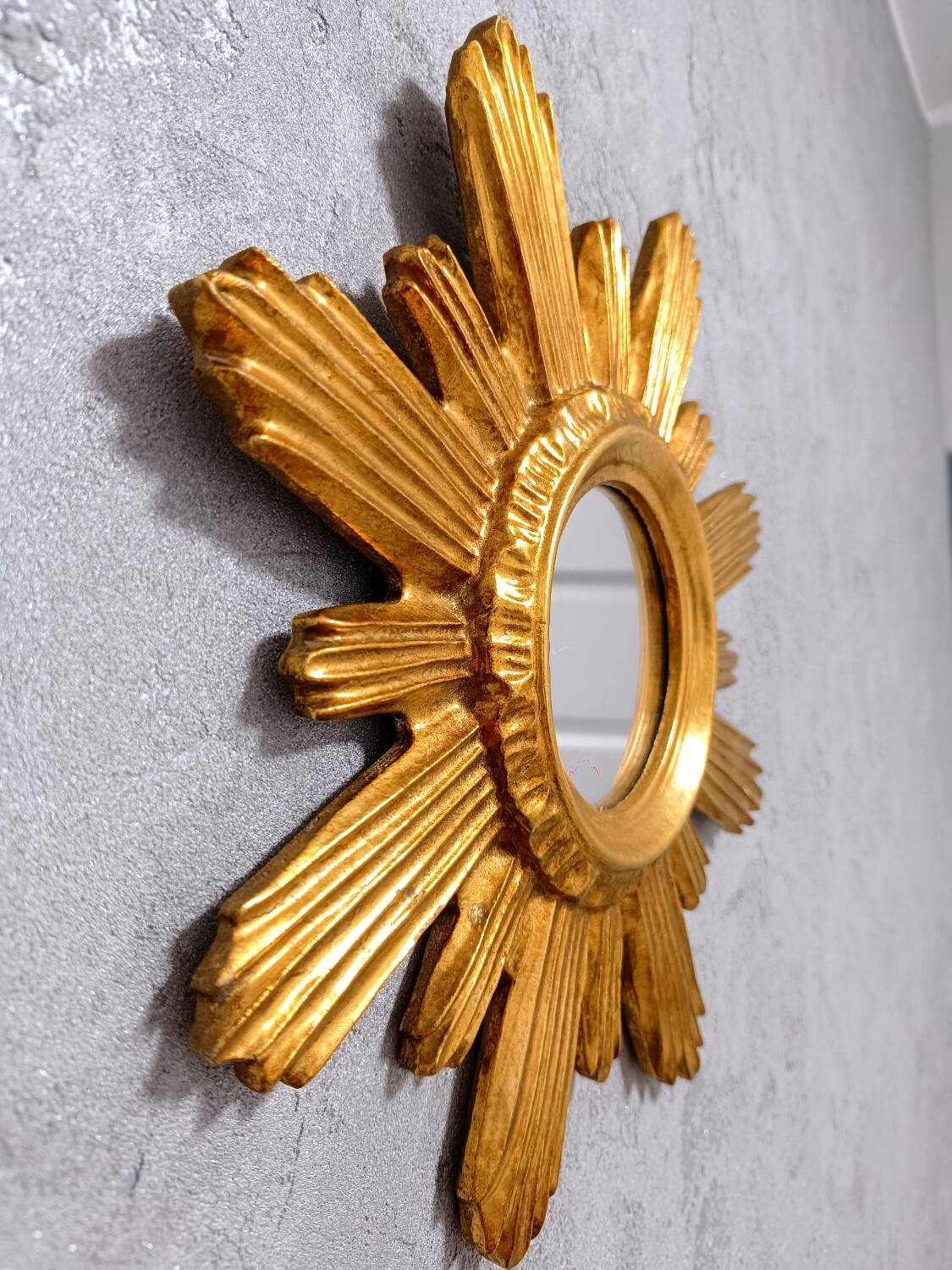 Mid-century hollywood regency gilt sunburst wall mirror, 1960s