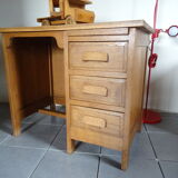 Children's desk in solid oak