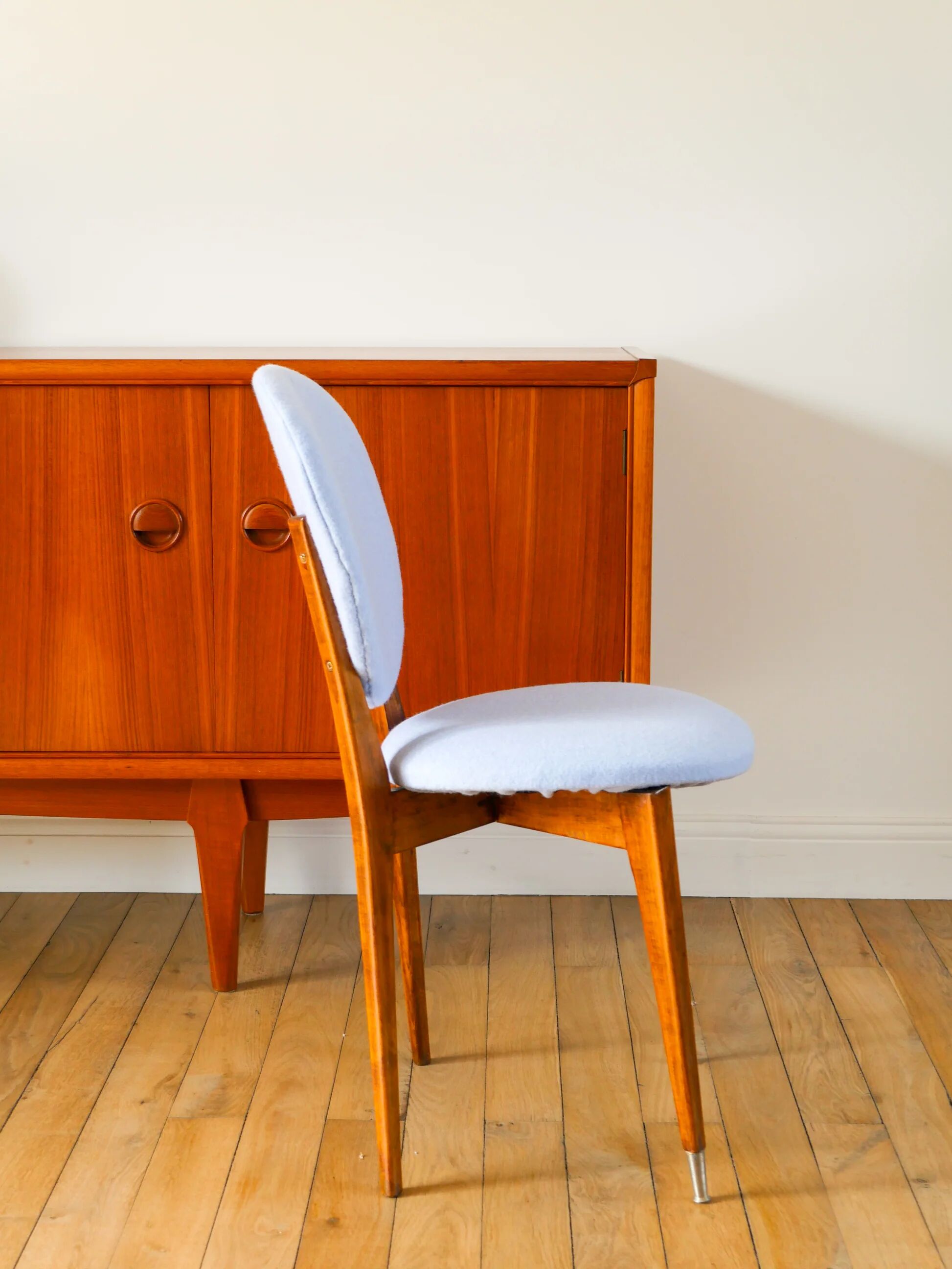Beech wood chair, reupholstered in baby blue boiled wool, 1950.