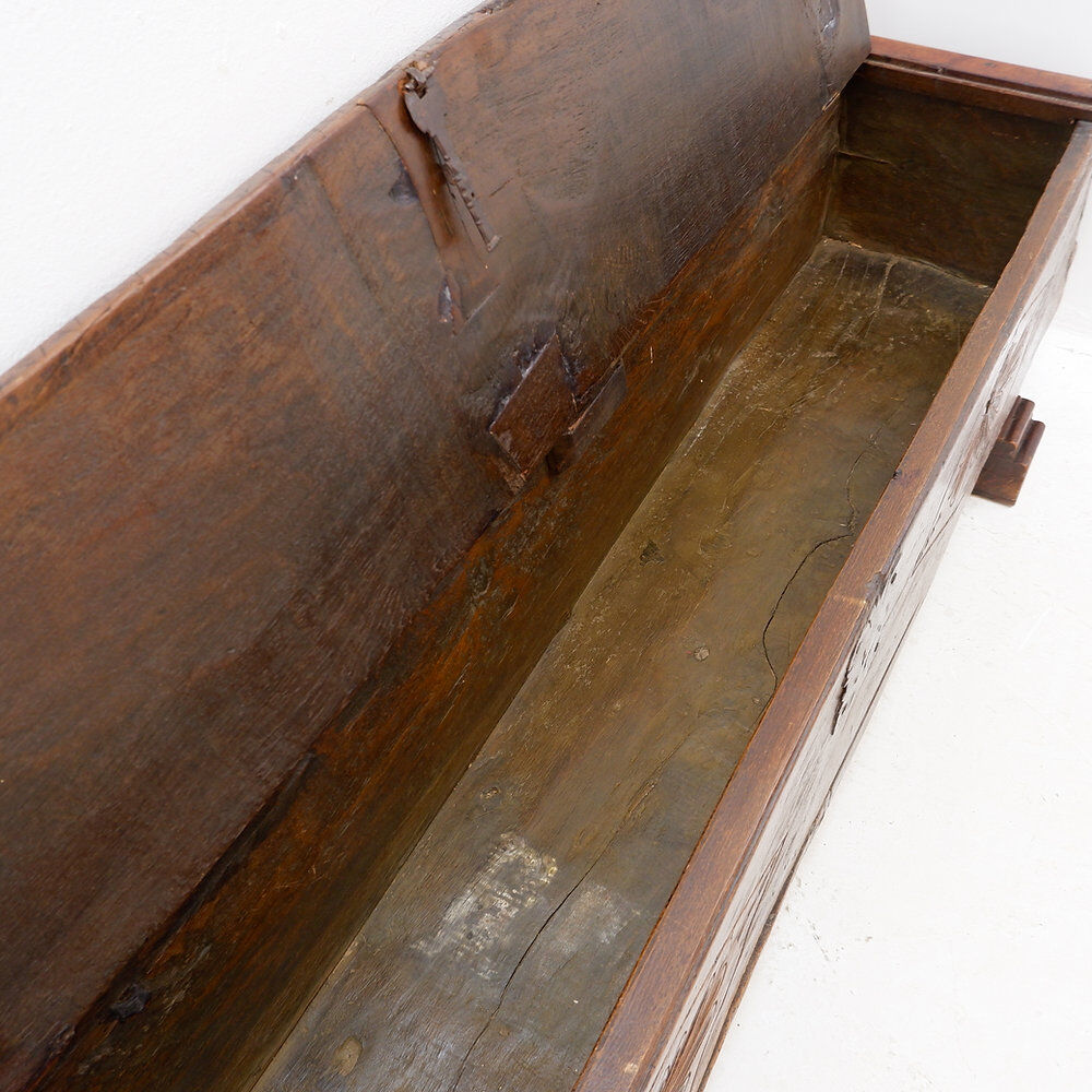 Spanish carved oak bank chest - 18th century