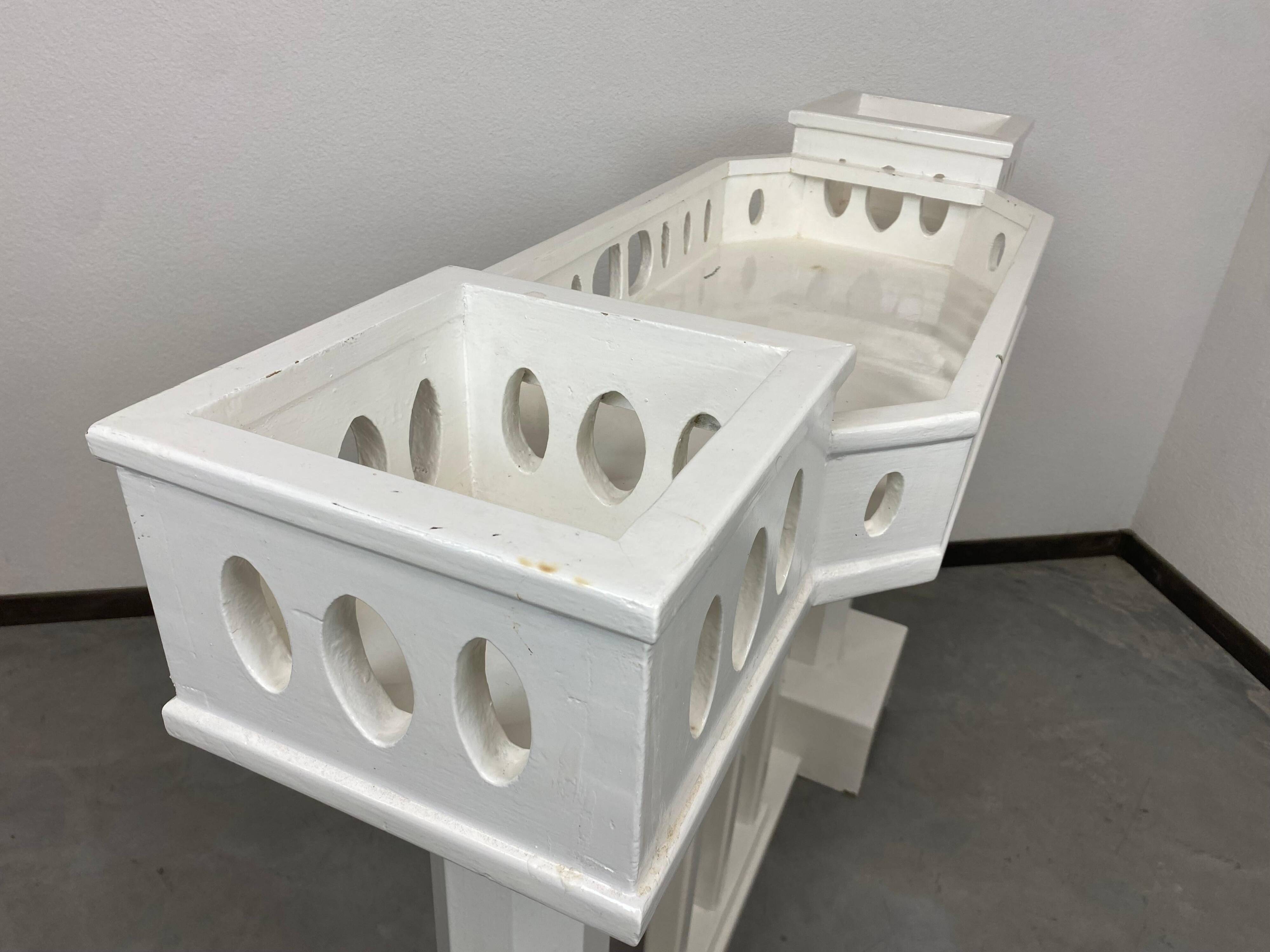 Jugendstil plant stand attributed to Josef Hoffmann