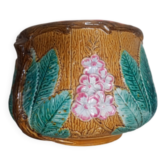 Large cache-pot or planter with chestnut flowers - Barbotine
