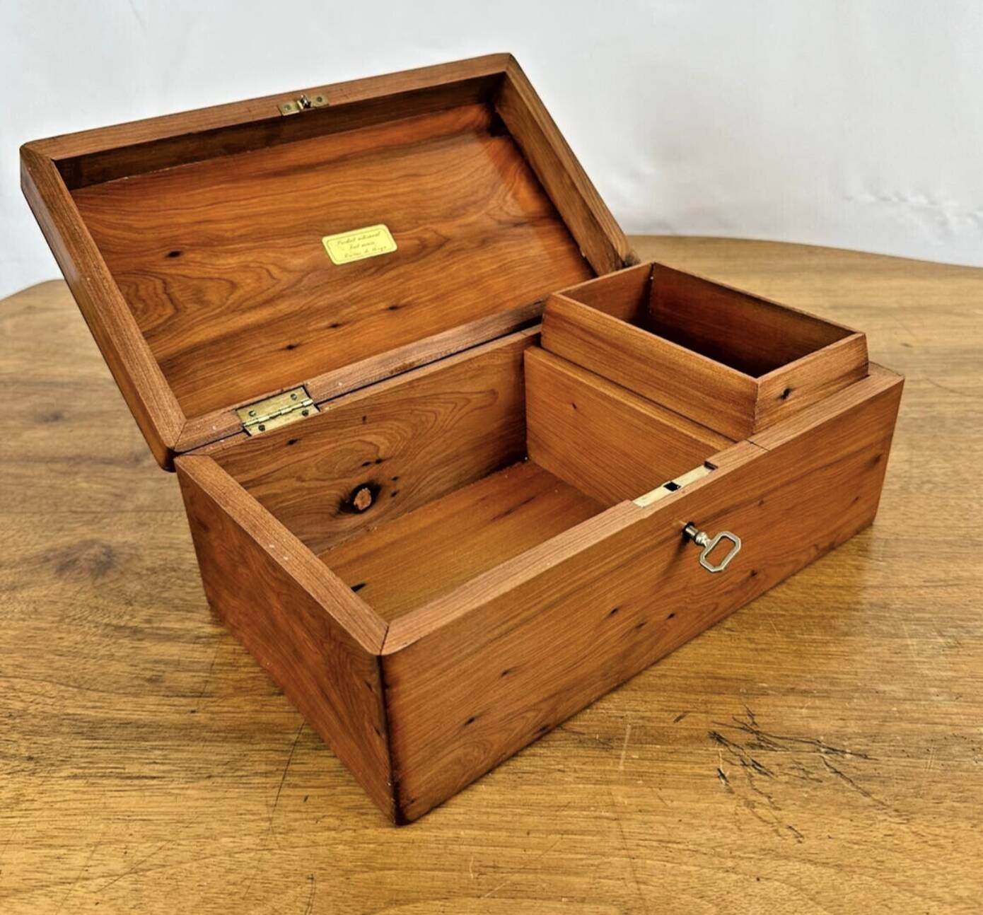 Thuya root storage or jewelry box