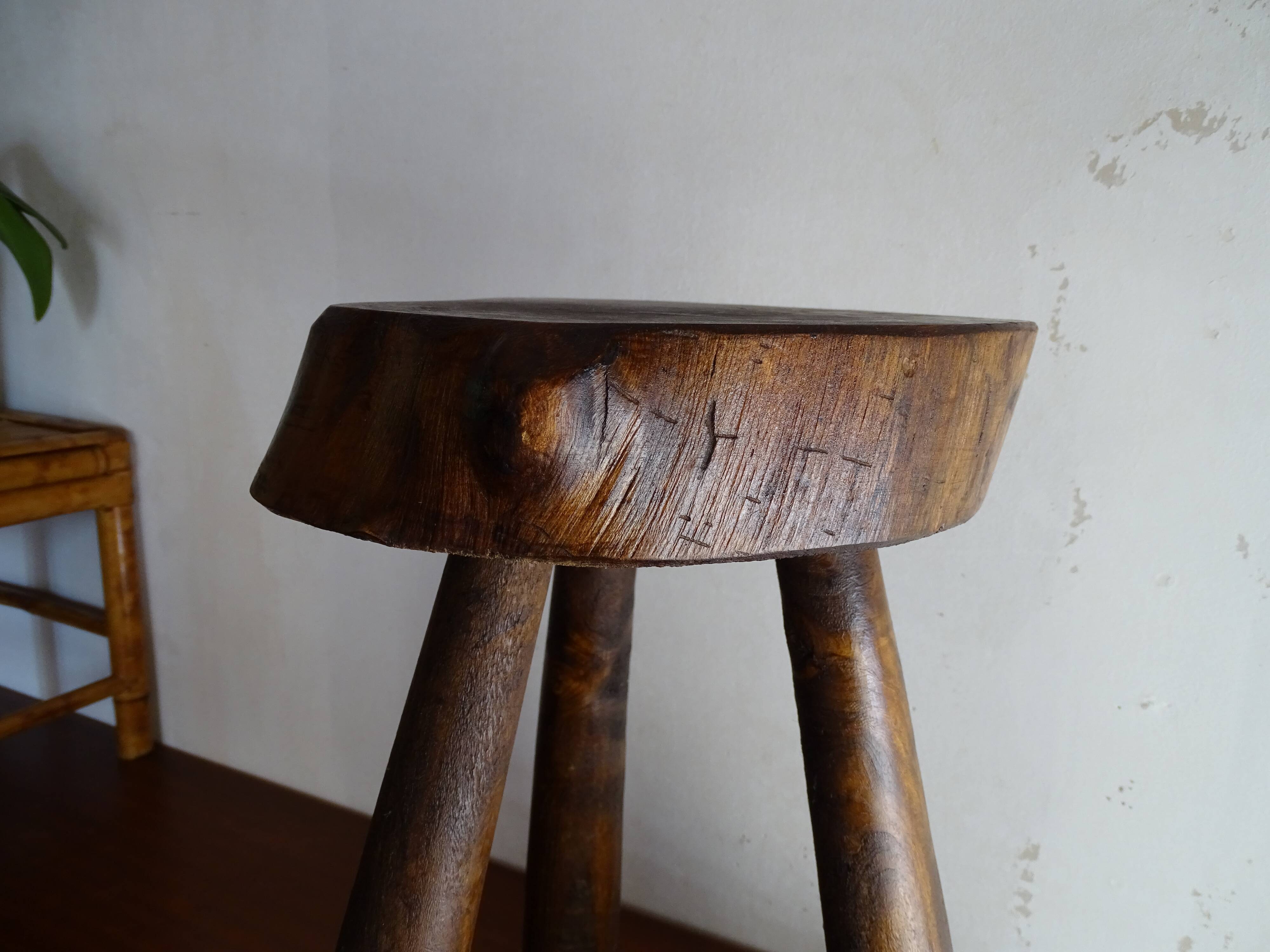 Stool foot tripod wood