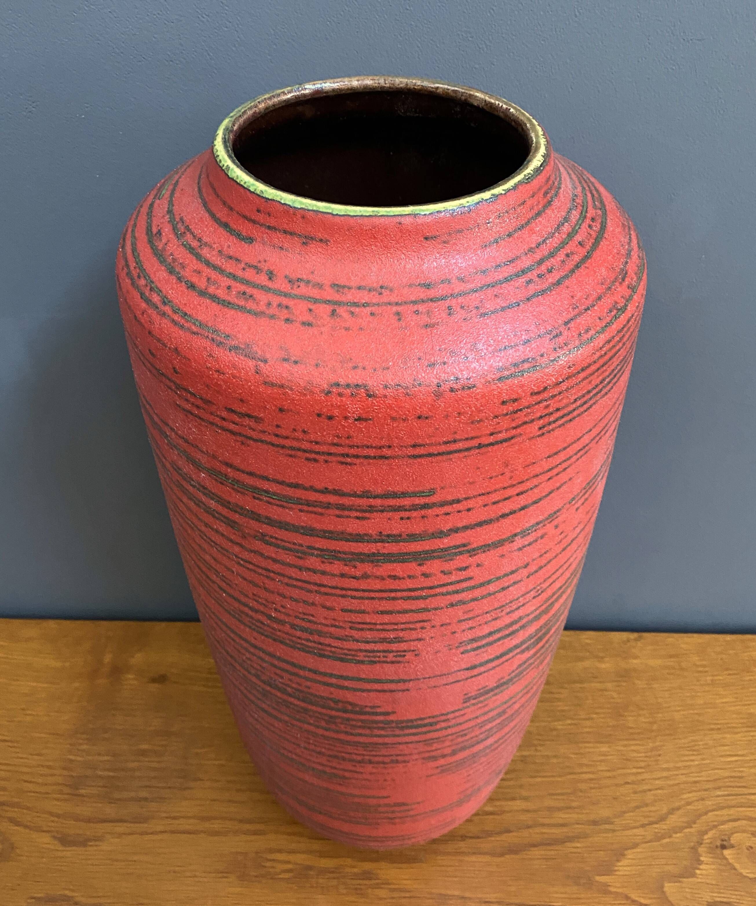 Large ceramic red vase by Scheurich Germany model 517-45