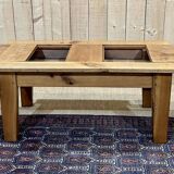 Cherry wood coffee table with sliding top, work from the 70s