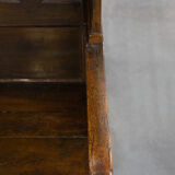 Chaise d'agnelage anglaise ancienne à capuchon du XVIIIe siècle, de forme particulière.