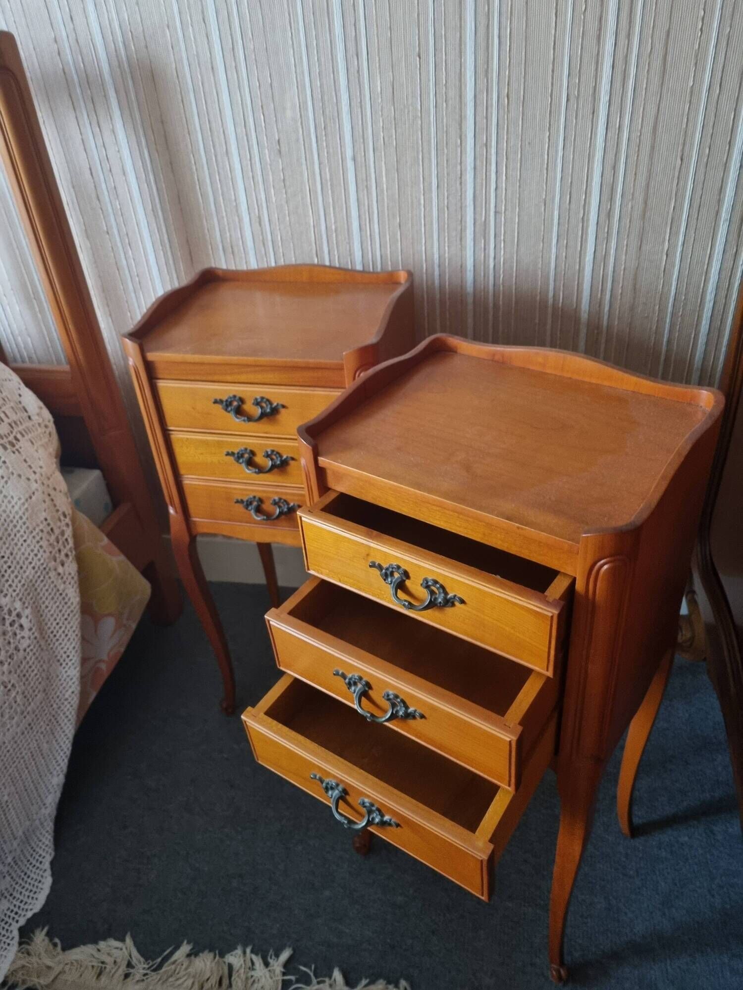 Bedside tables - Louis XV style in wood, 1960s - 1 set of 2 tables