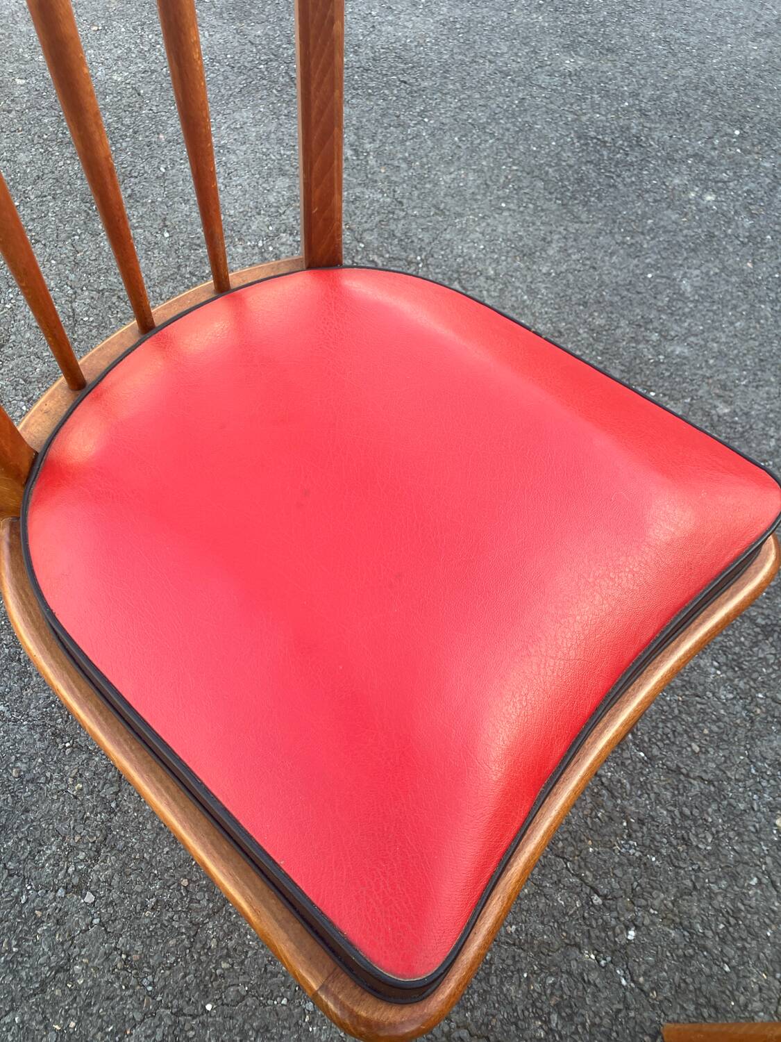 Set of five bistro chairs in wood and imitation leather, Charles Ramos Baumann style