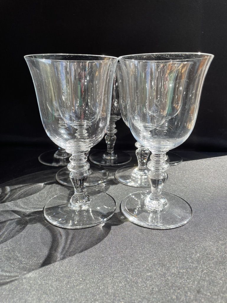 Baccarat – glasses size n°2 - art nouveau - blown plain crystal - service vence