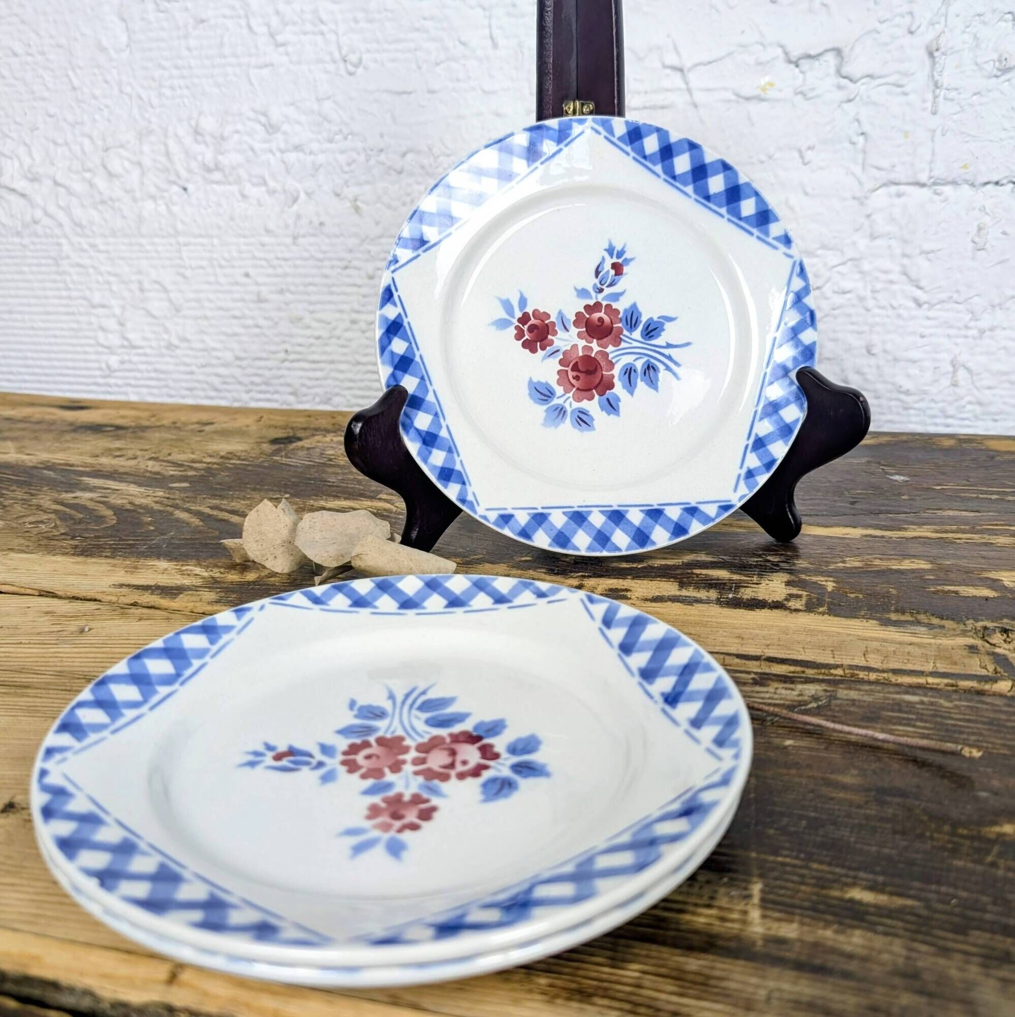 Dessert plate in earthenware K&G Lunéville model Henri