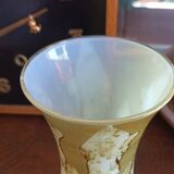Opaline vase marble effect